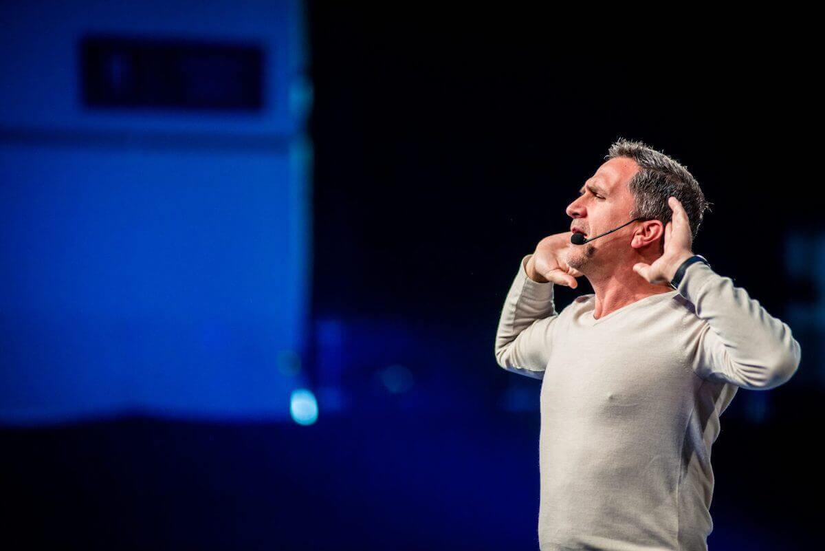 Make more money! 3 wealth hacks from Millionaire Mentor Scott Harris